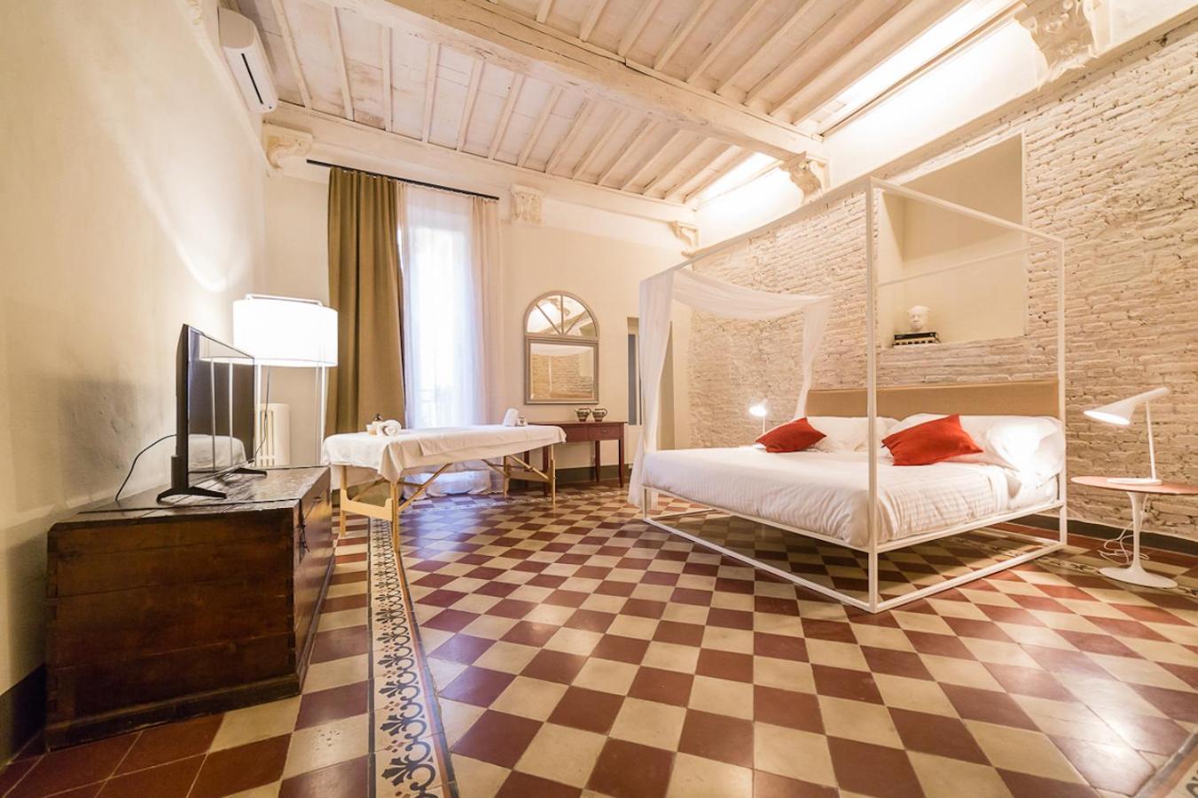 Bed and Breakfast Casatorre Dei Leoni Dimora Storica à Sienne Chambre photo